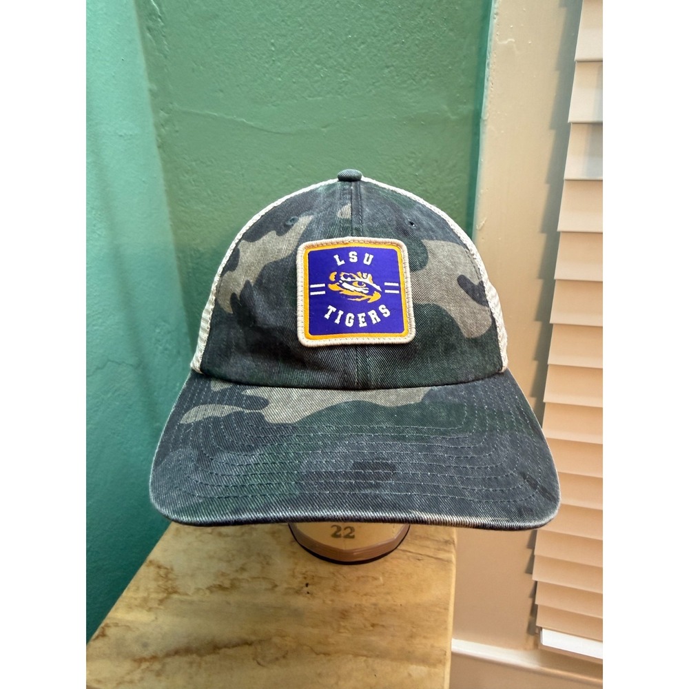NEW LSU Tigers The Game NCAA Hilljack Camo Trucker Purple Camo Snapback Cap Hat